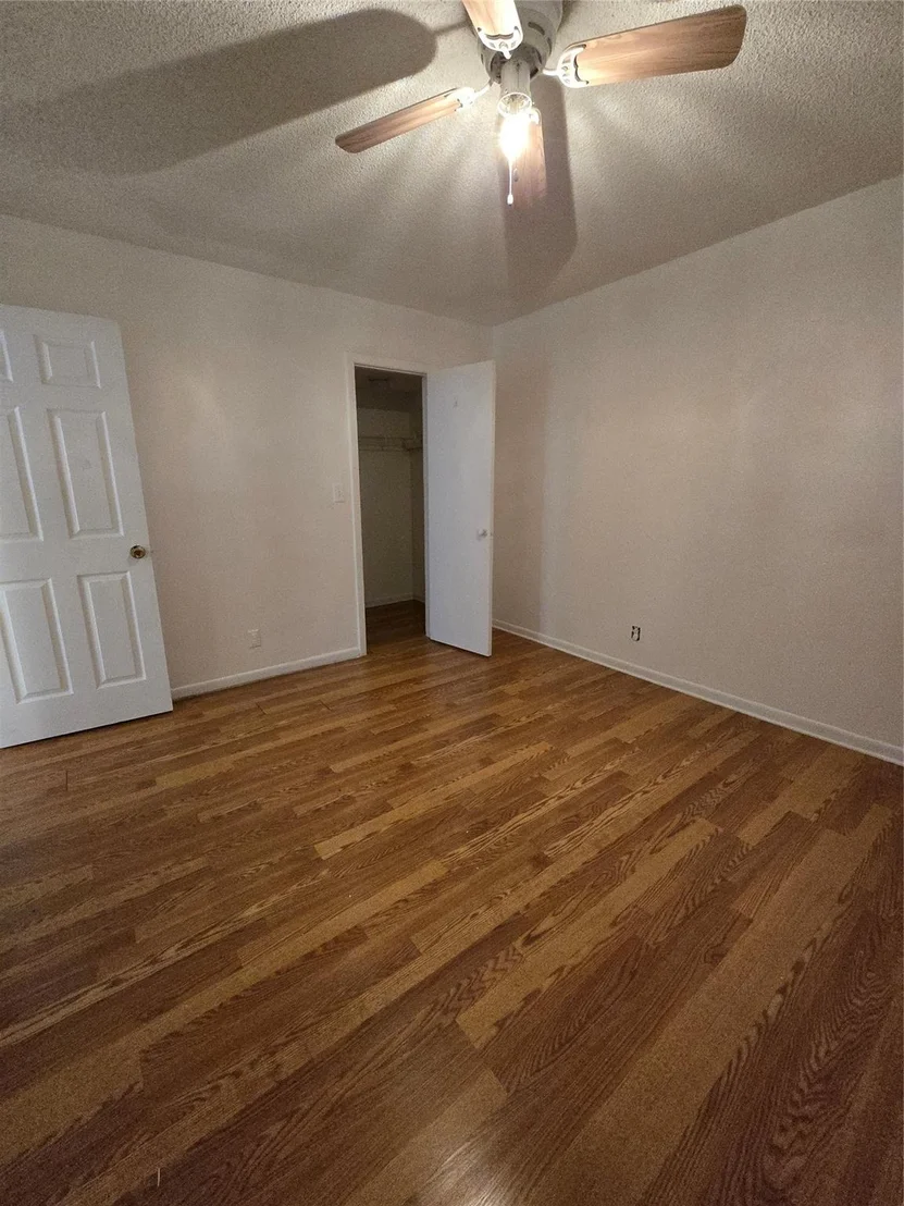 Photo of Unit 214 at 8000 Hampton Boulevard