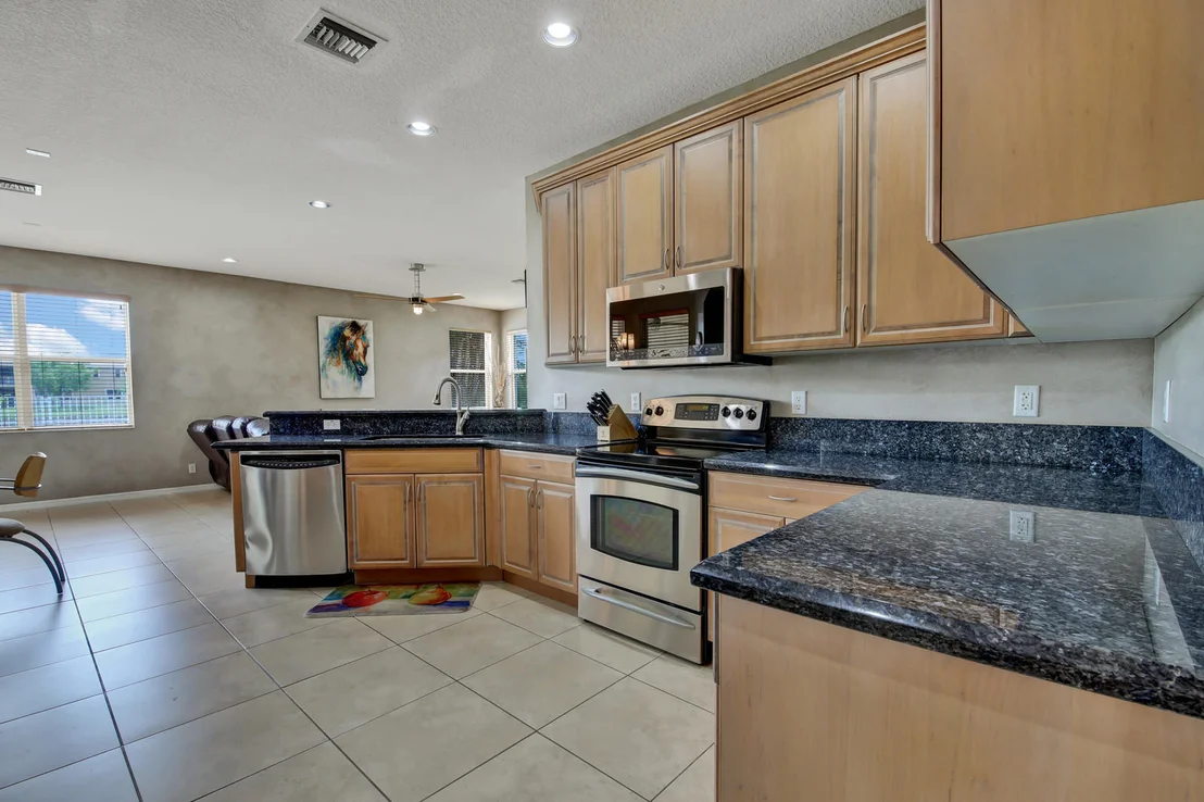 Photo of 8102 Viale Matera