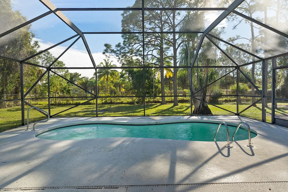 Photo of 11066 Orange Boulevard