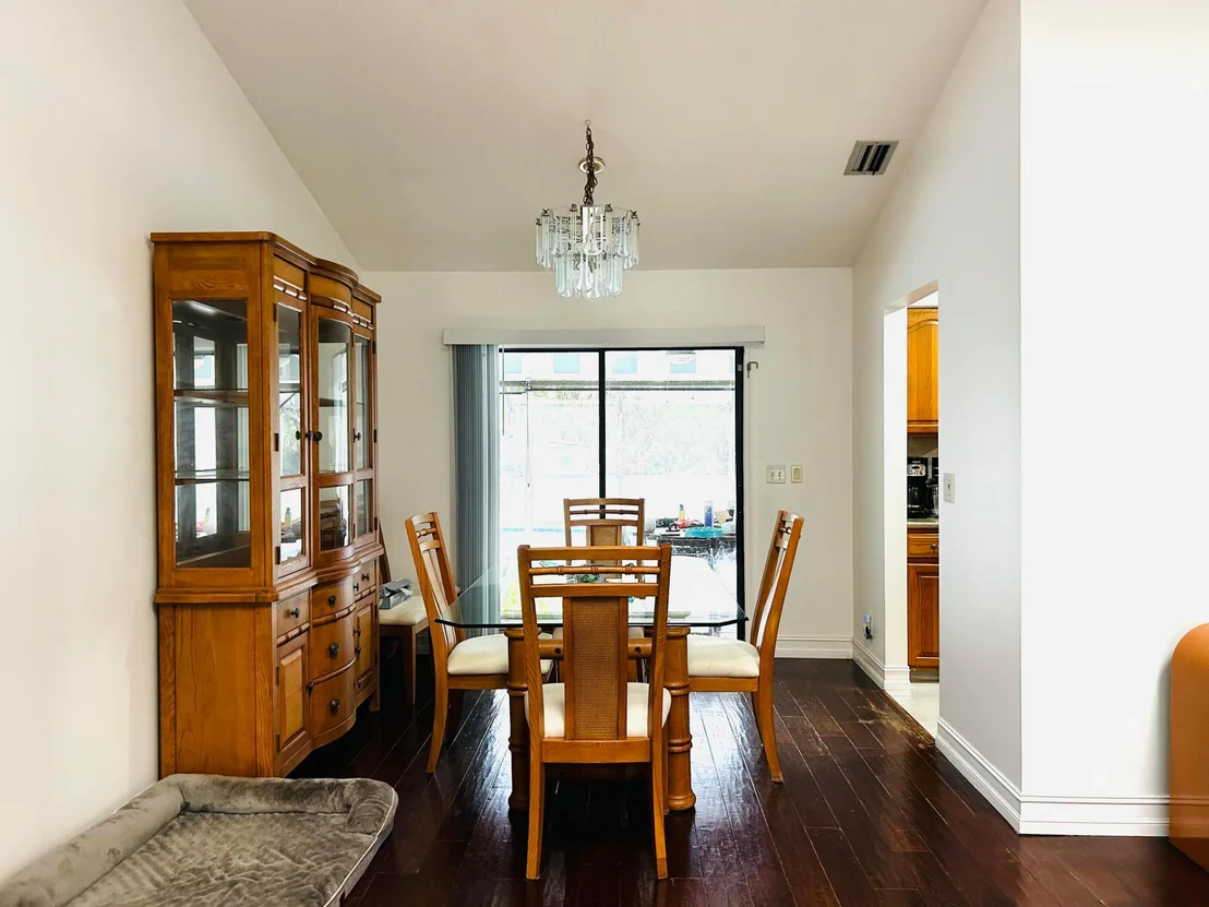 Photo of 17971 Mellen Lane