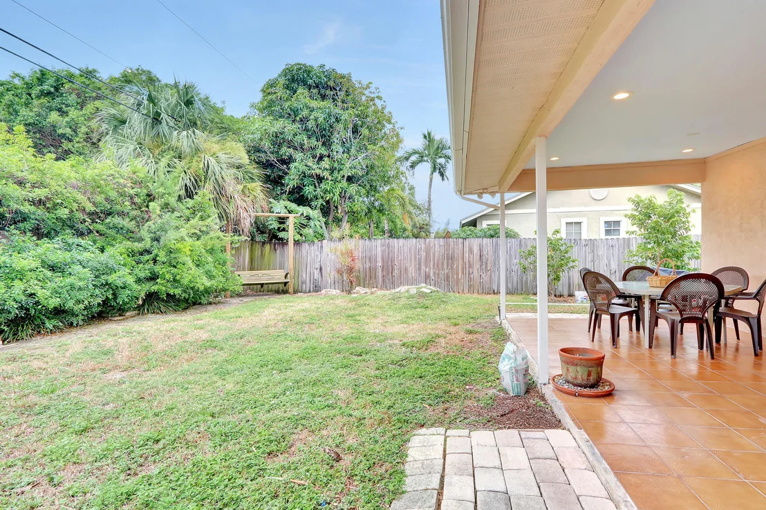 Photo of 3190 Windward Lane