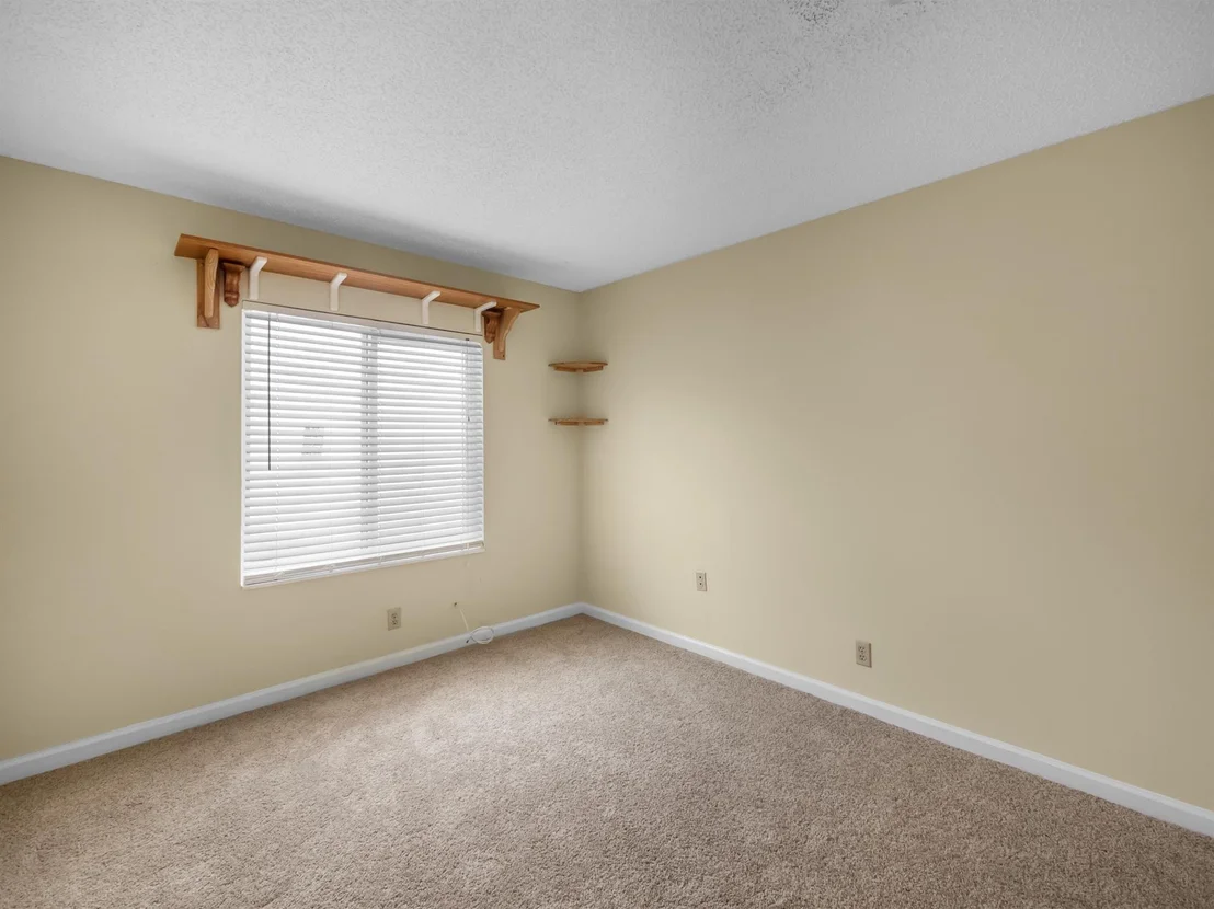 Photo of 5947 Westfall Road