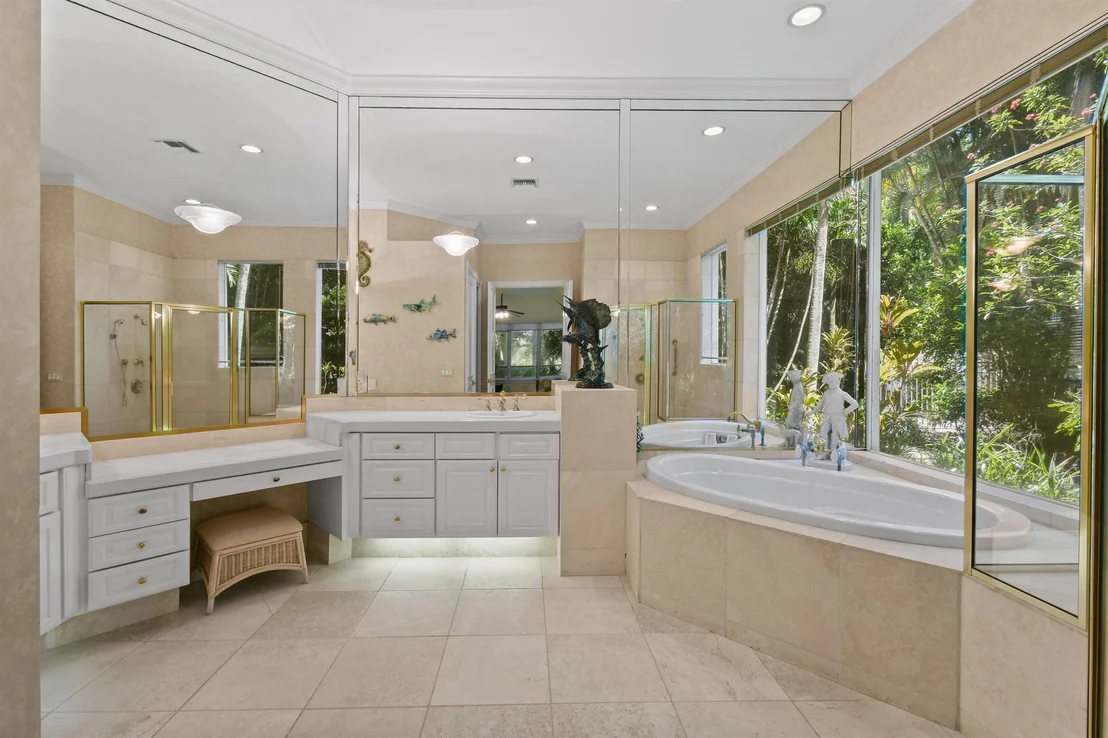 Photo of 4034 SE Hammock Place