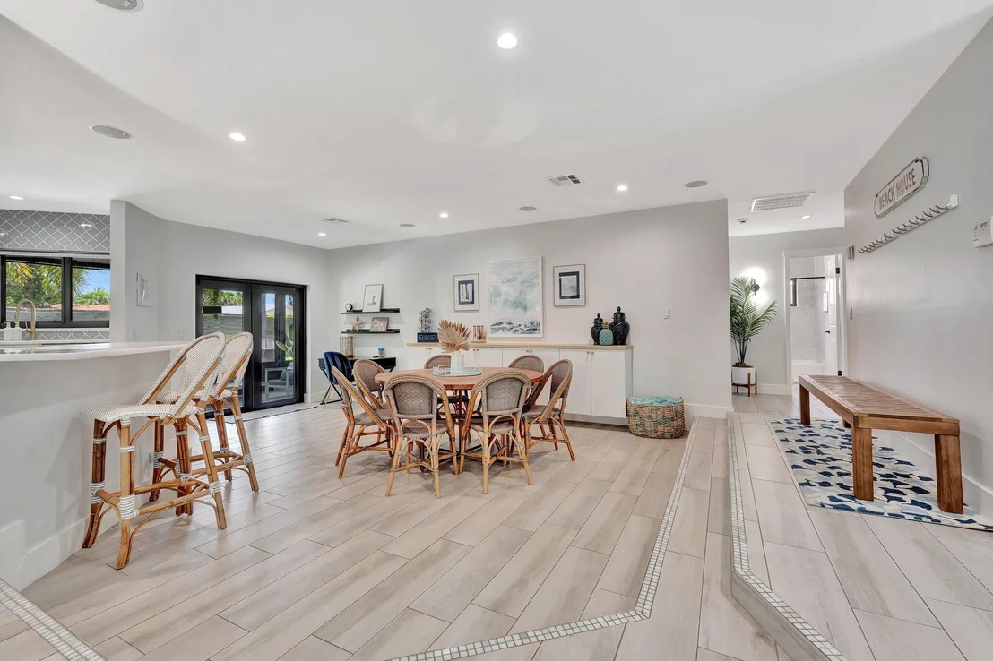 Photo of 620 Enfield Road