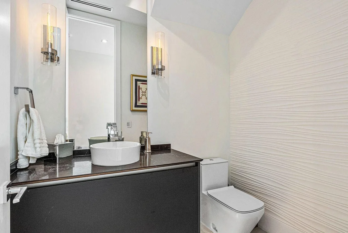 Photo of 775 W Park Dr Drive W