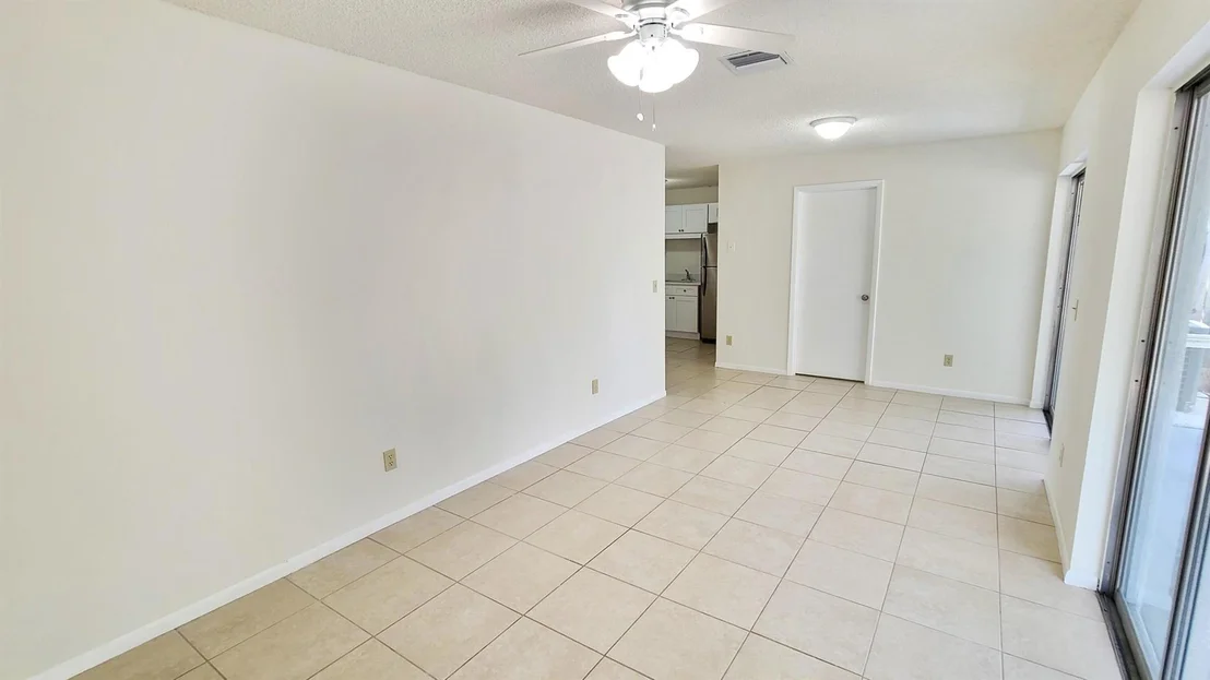 Photo of 31 SE Cayuga Terrace