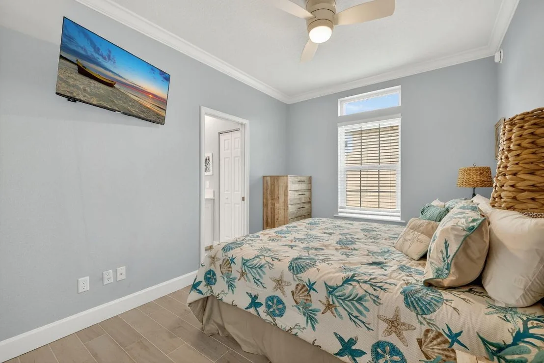 Photo of 301 NE Coastal Drive