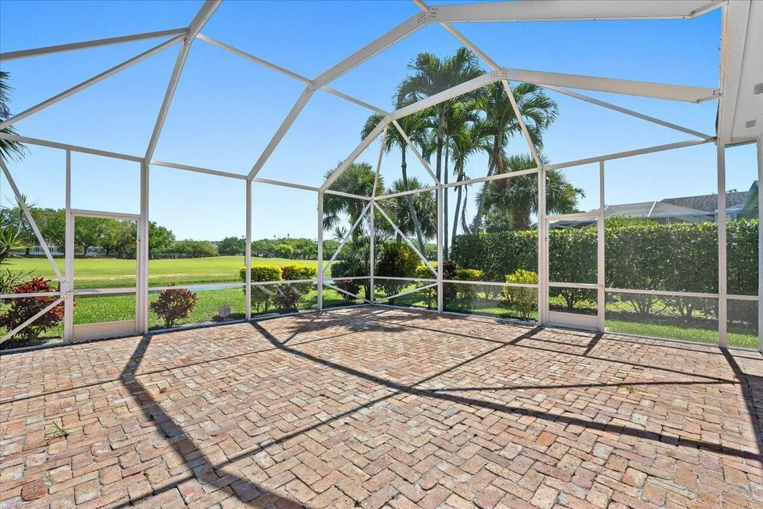 Photo of 126 Barbados Drive