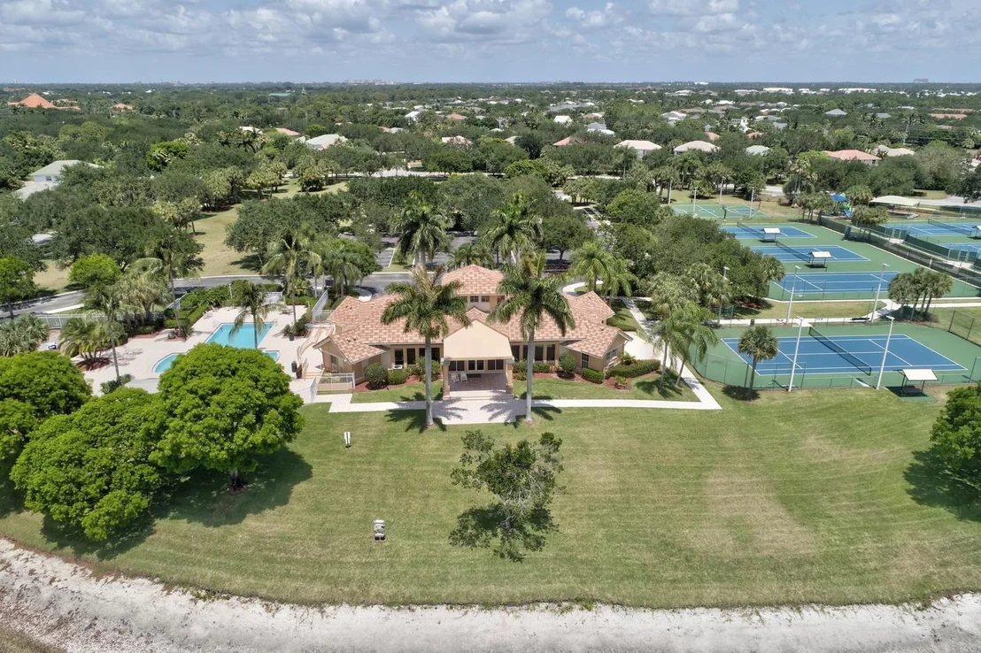 Photo of 426 Oriole Circle