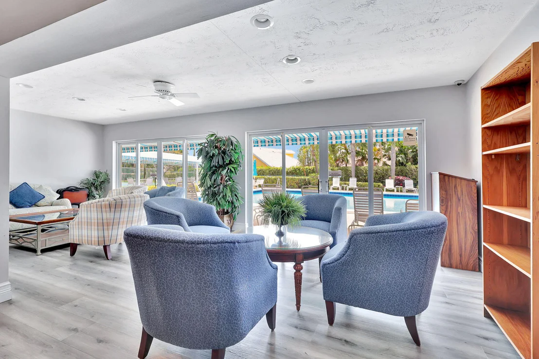 Photo of 6180 Golf Villas Drive