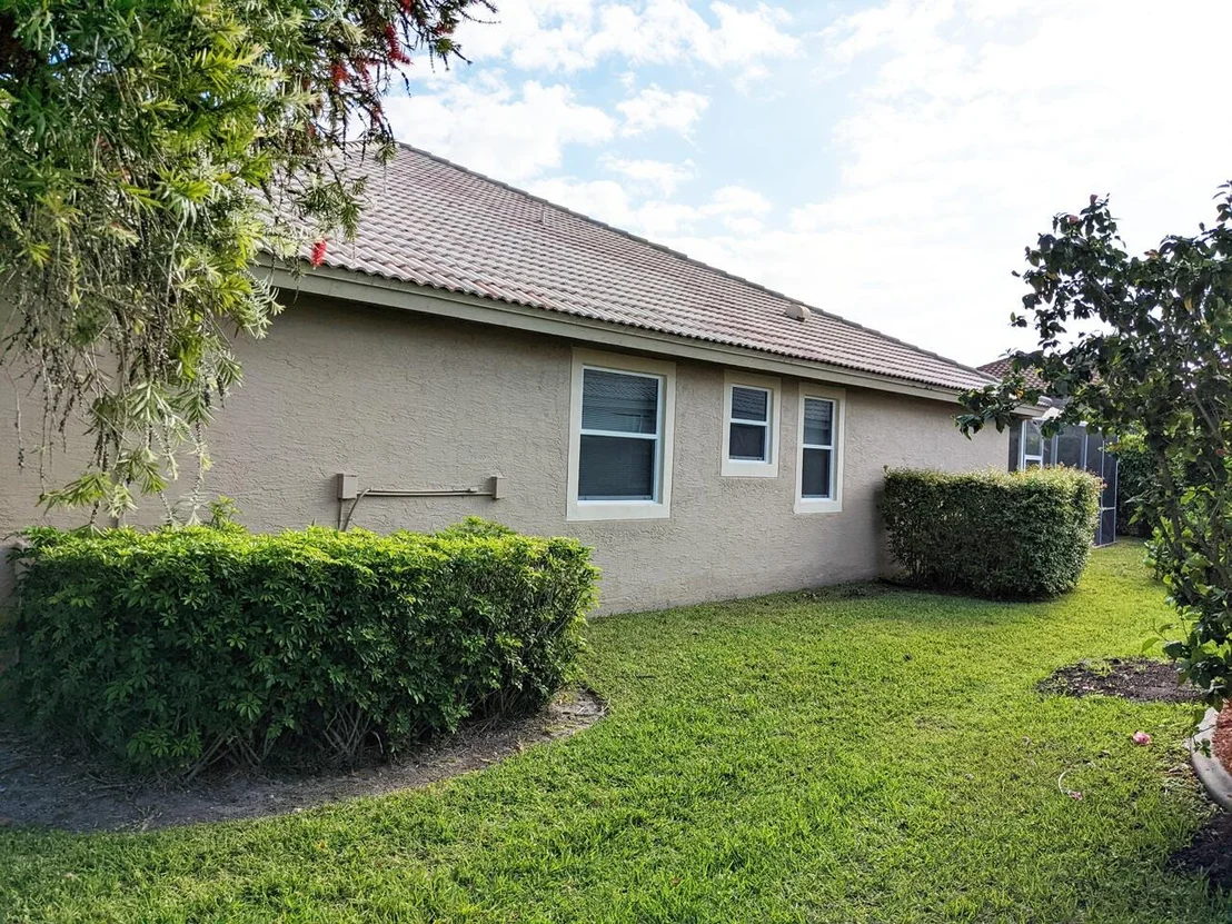 Photo of 12428 Rockledge Circle