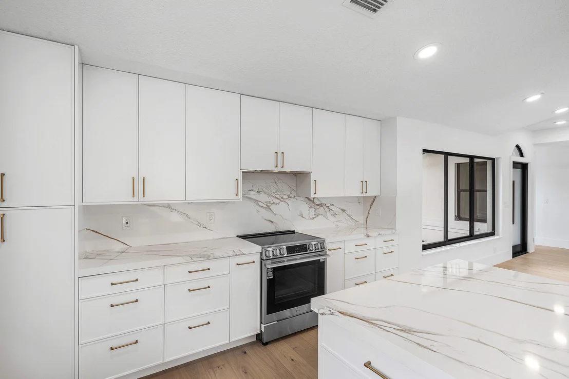 Photo of 5665 Aspen Ridge Circle