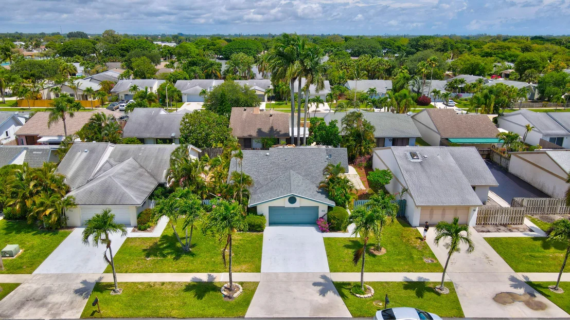 Photo of 82 Baytree Circle