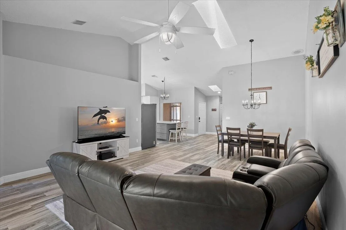 Photo of 150 Sandy Lane
