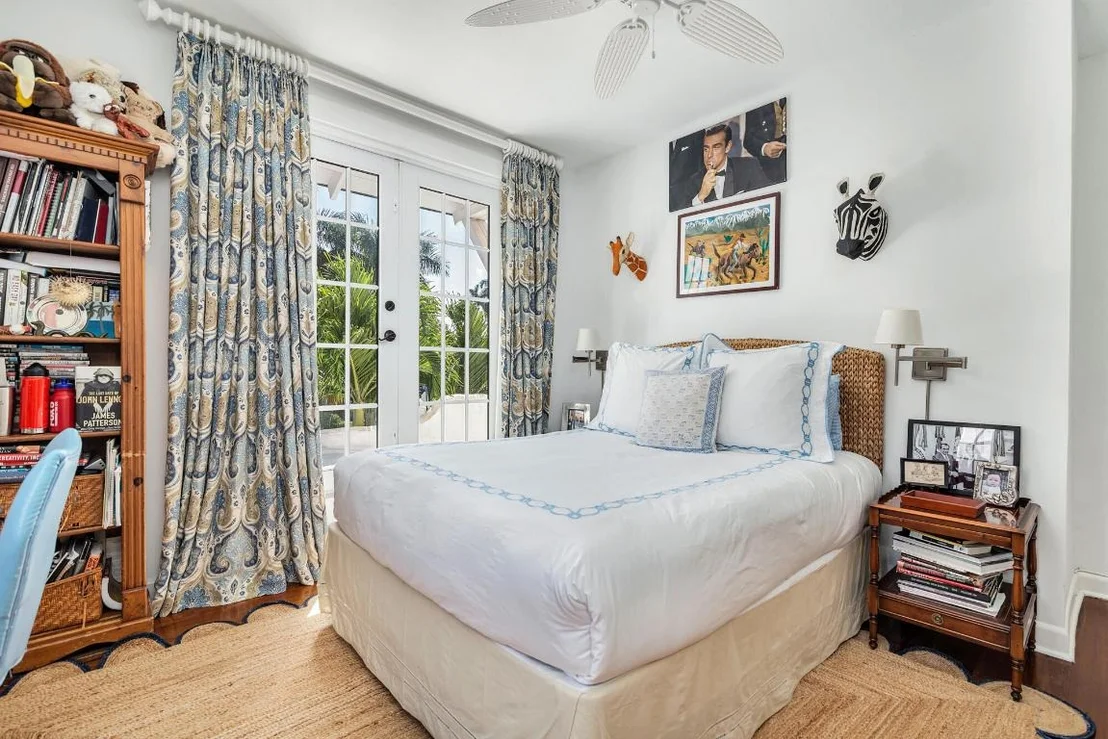 Photo of 3213 Vincent Road