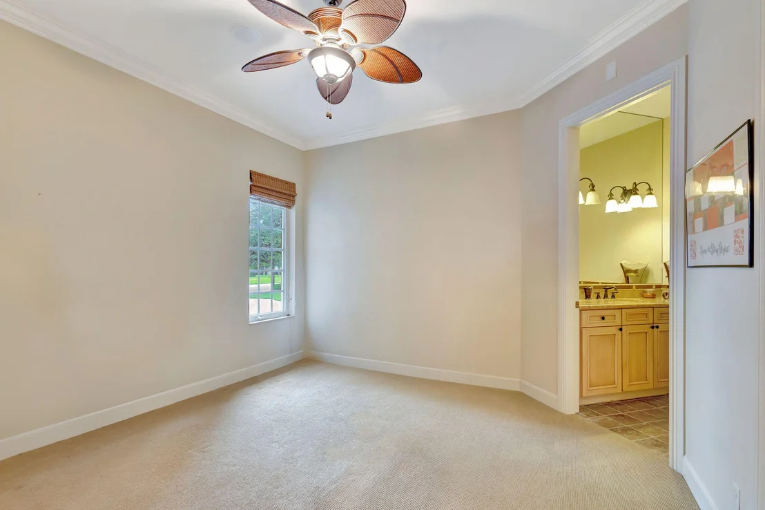 Photo of 2330 Tecumseh Circle