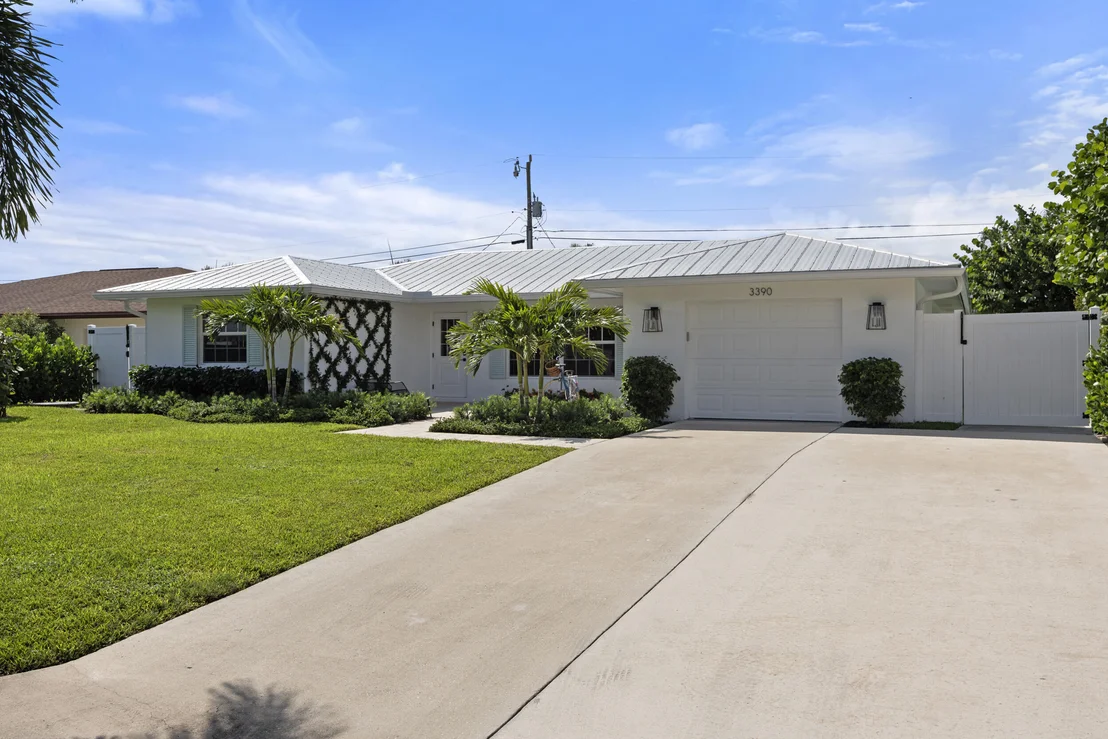 Photo of 3390 Coral Place
