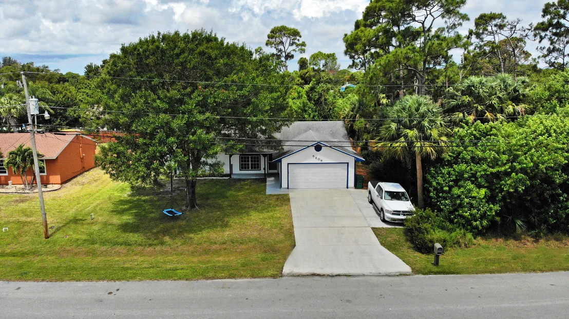 Photo of 5205 Birch Drive
