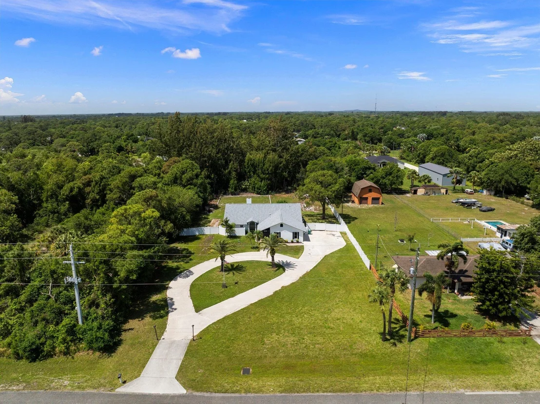 Photo of 5115 Silver Oak Drive