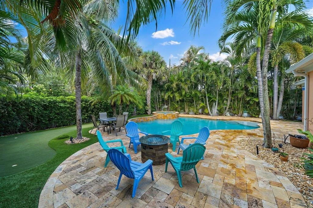 Photo of 338 Caravelle Drive
