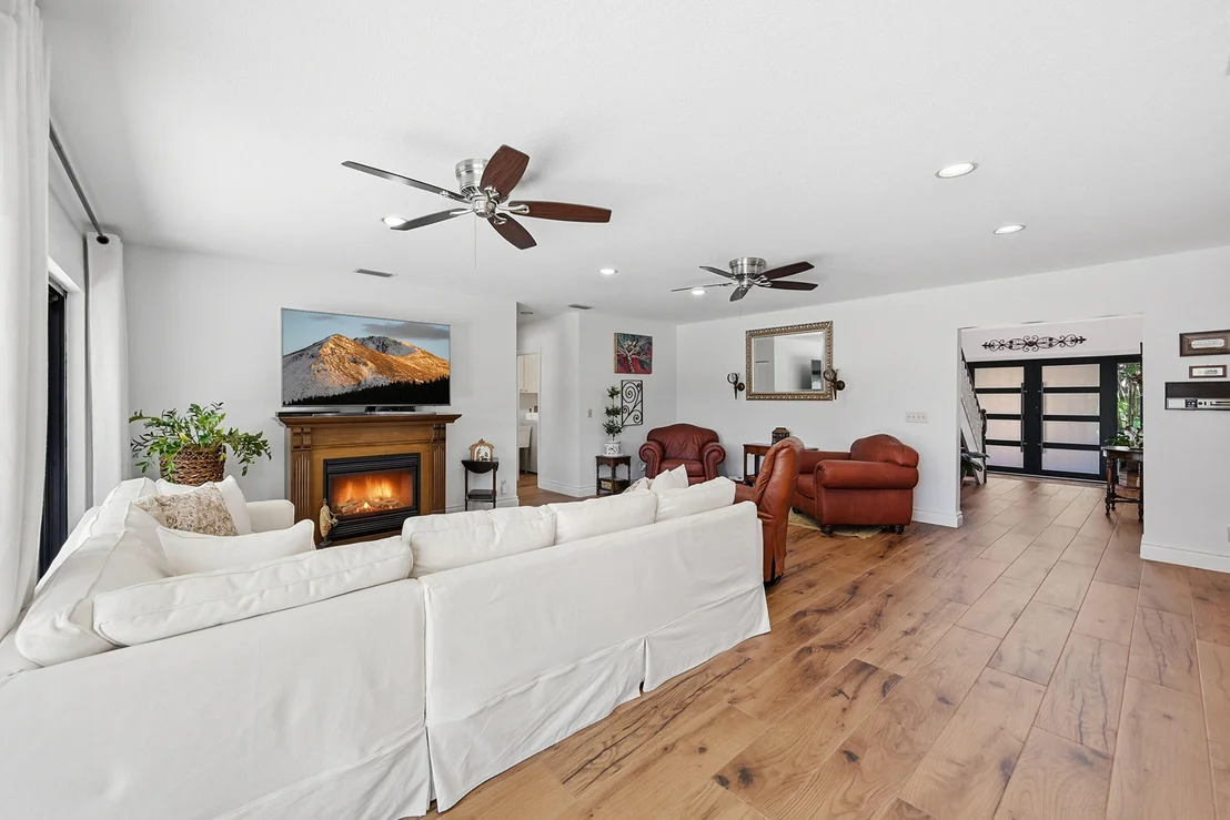Photo of 370 SE 13th Avenue