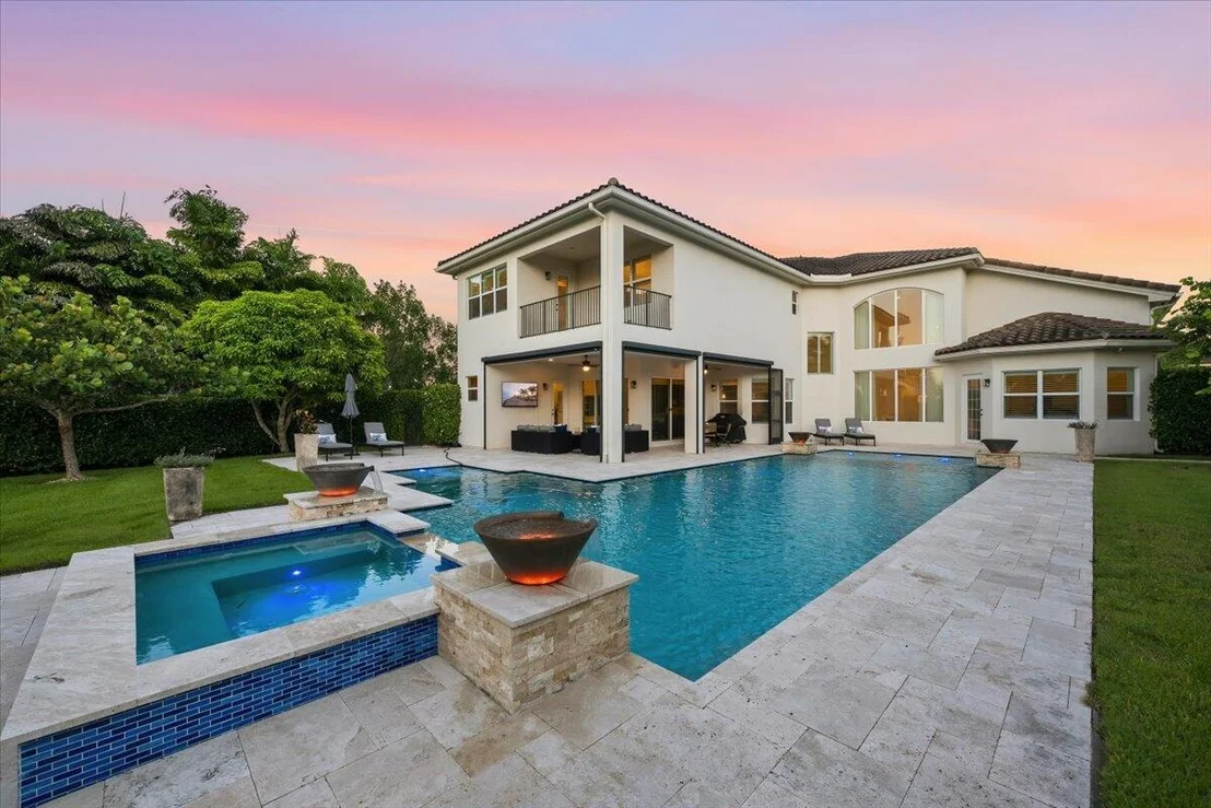 Photo of 11091 Rockledge View Drive