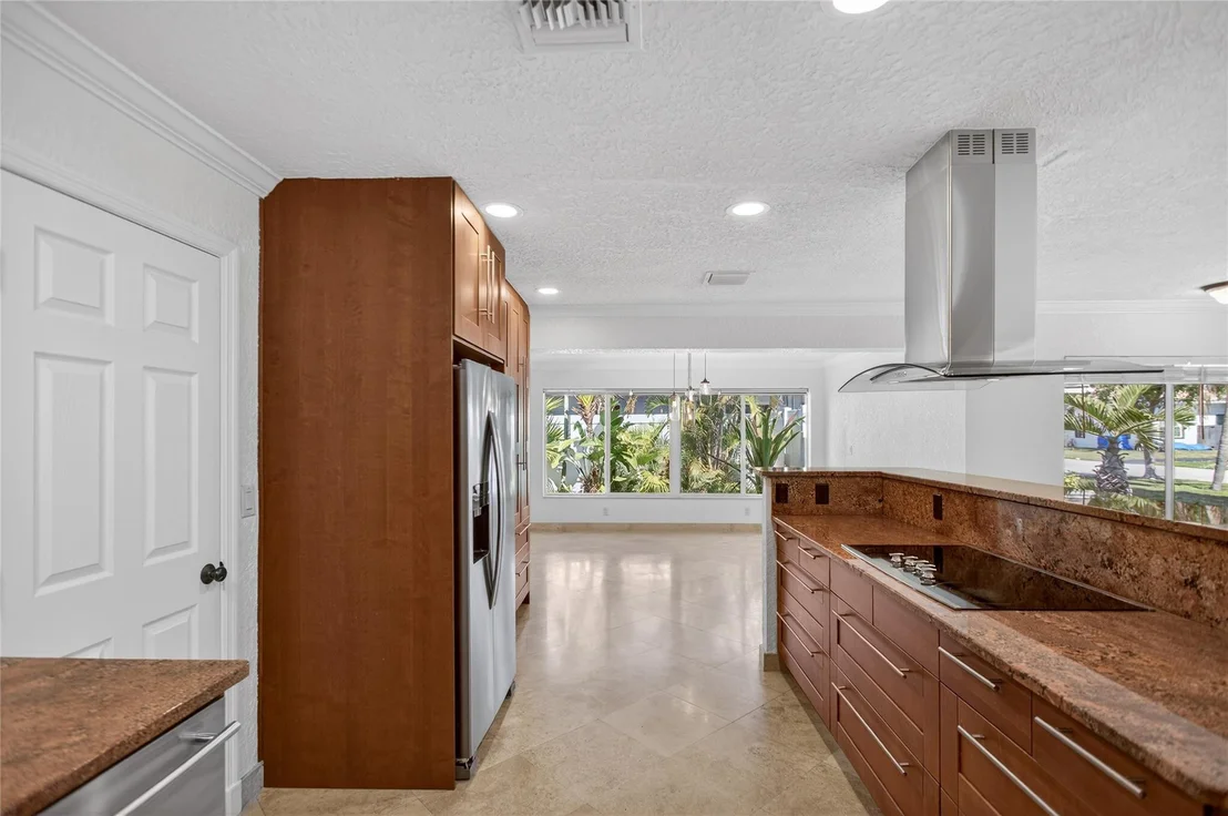 Photo of 601 SE 5th Terrace