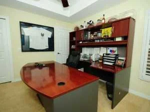 Photo of 1124 Lakeshore Drive