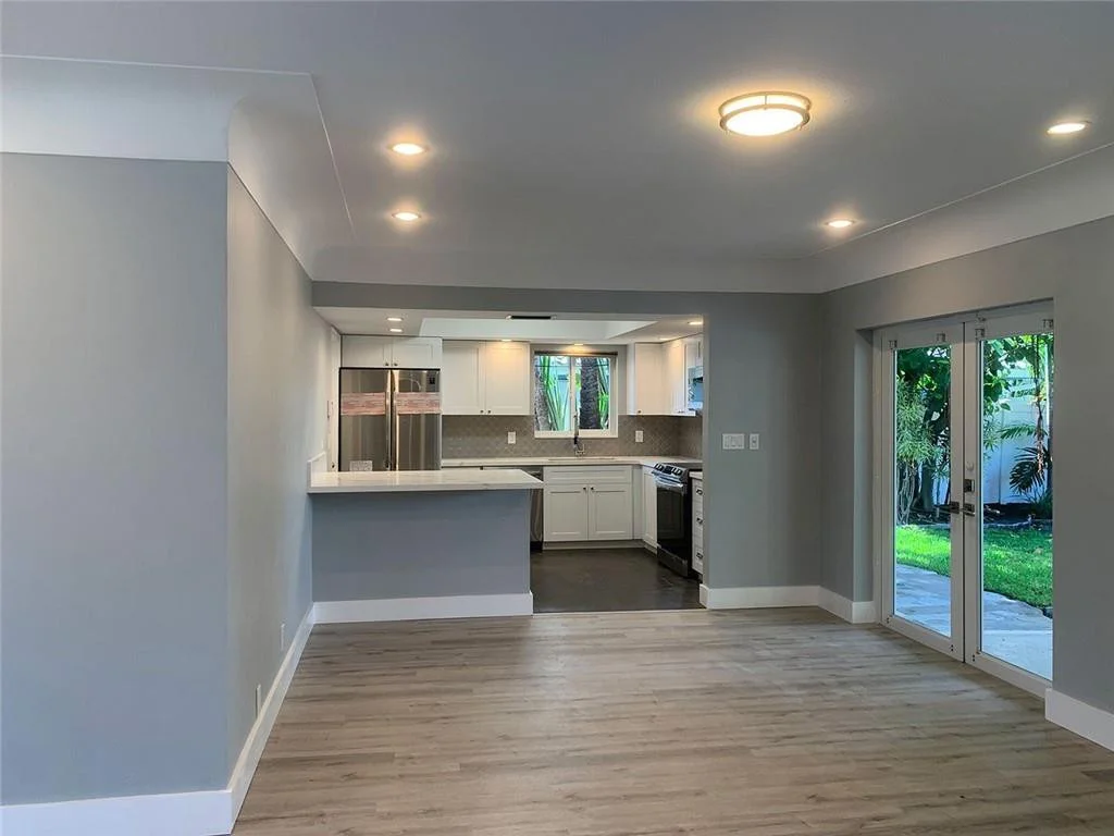 Photo of 2841 NE 45th Street