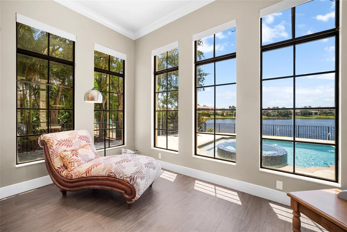 Photo of 9460 Eden Manor