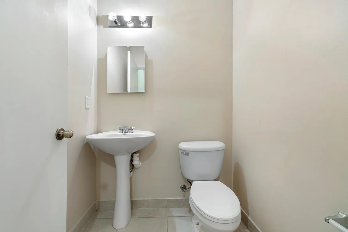 Photo of Unit B at 4611 Highgate Drive