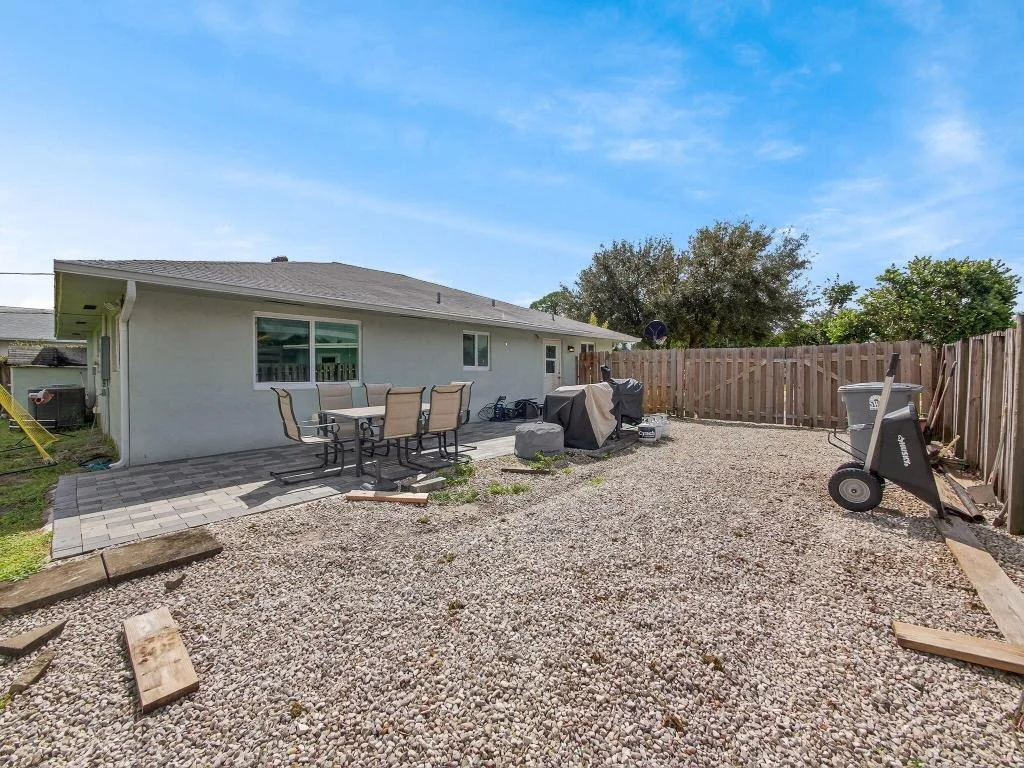 Photo of 5199 Madison Road