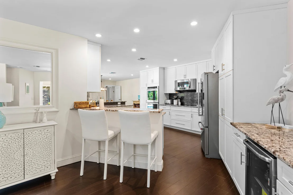 Photo of 2401 Banyan Road
