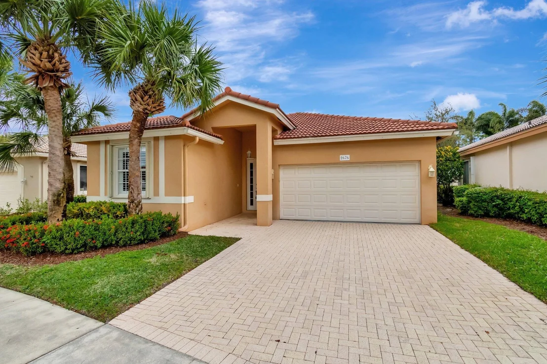 Photo of 2676 Clipper Circle