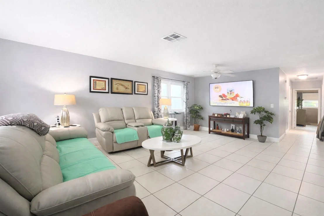 Photo of 7203 Pine Manor Drive