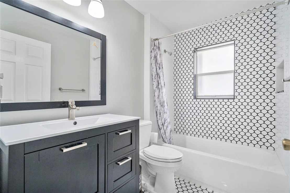 Photo of 4692 Saint Simon Drive