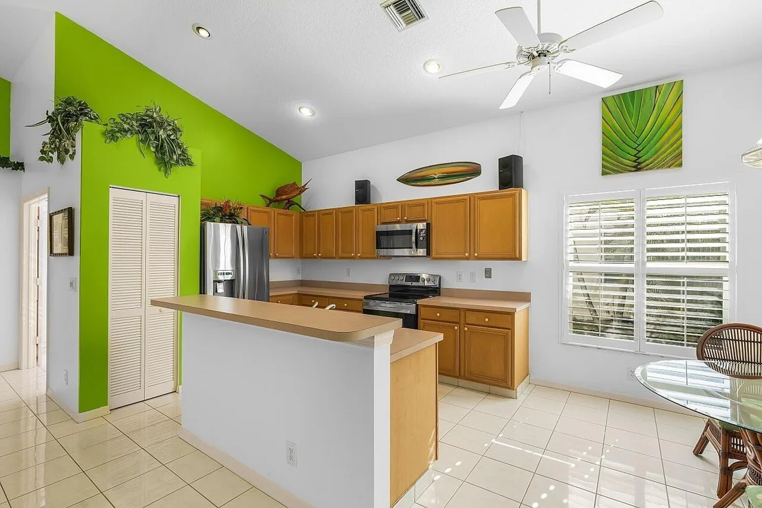 Photo of 7313 SE Seagate Lane