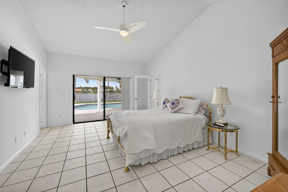Photo of 3140 Old Orchard Road