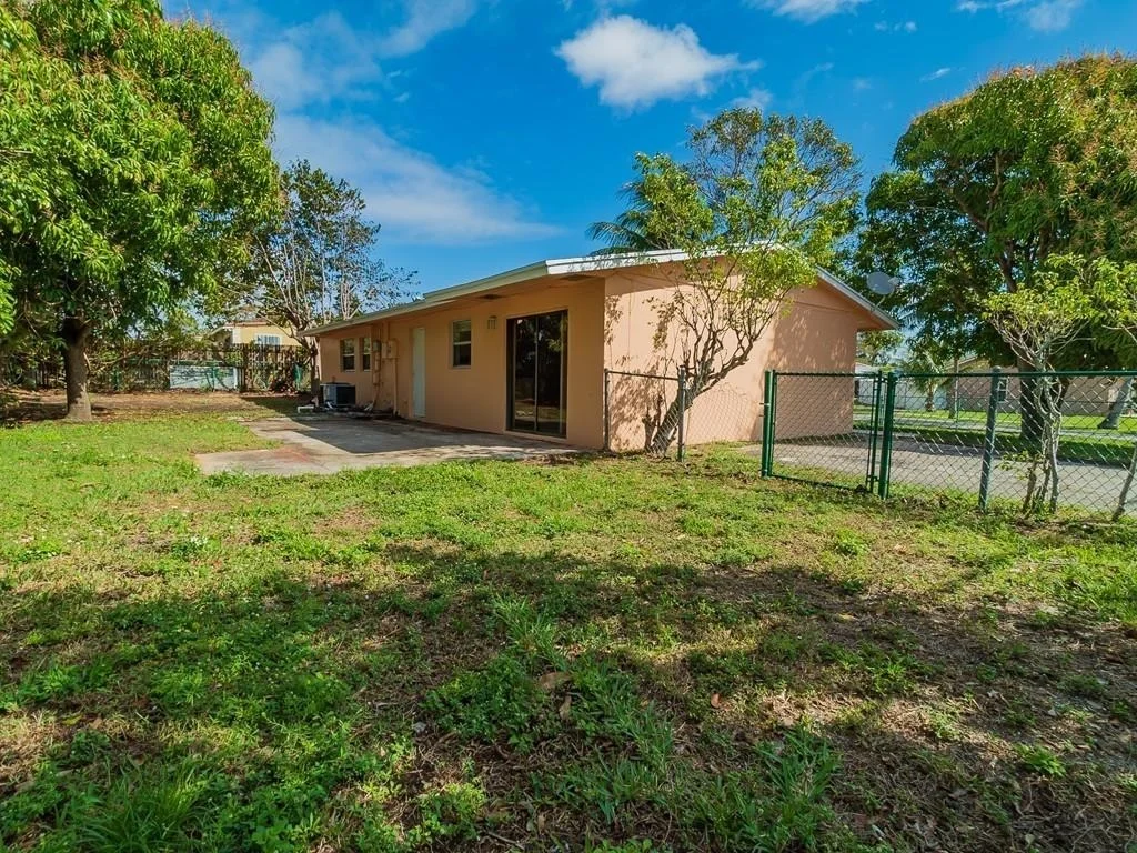 Photo of 3301 Orange Street