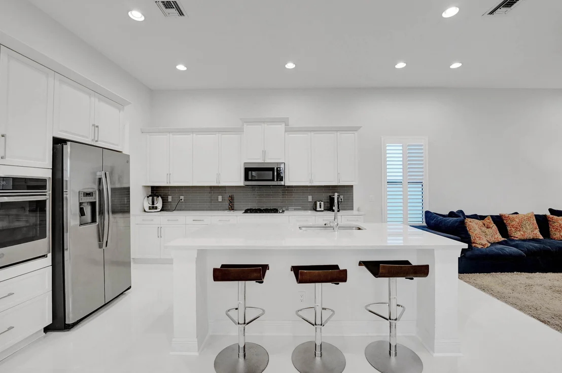 Photo of 7041 Edison Place