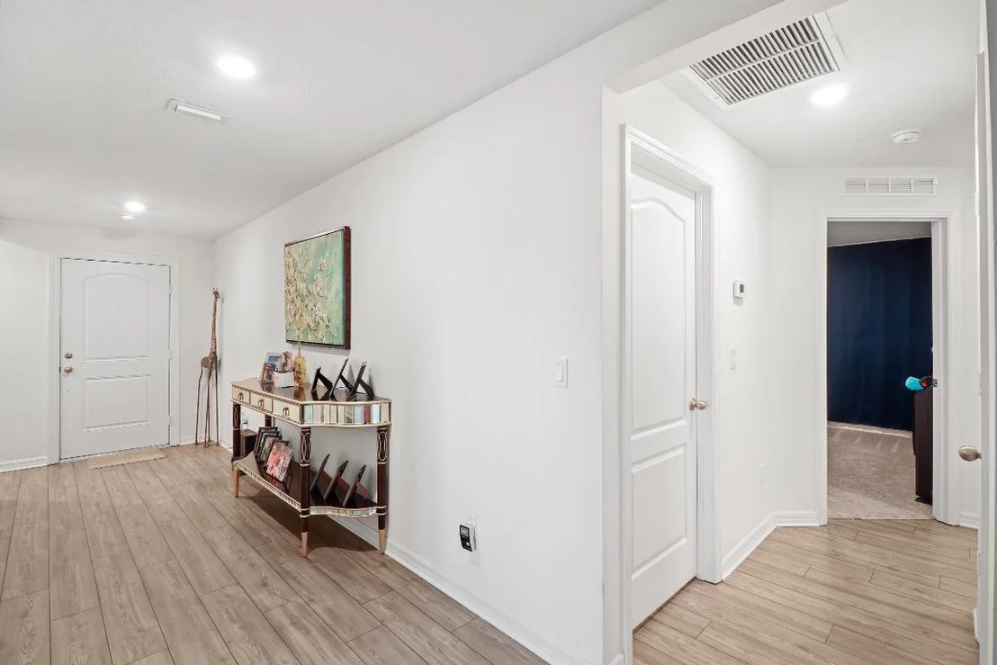 Photo of 5551 Imagination Drive