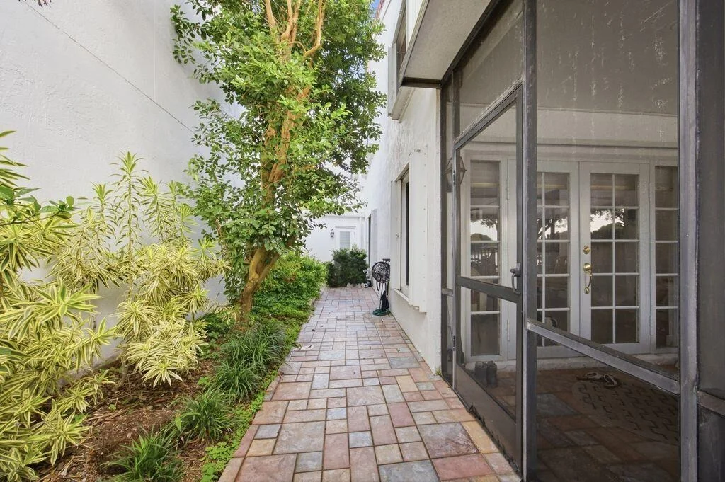 Photo of 5544 Fox Hollow Drive