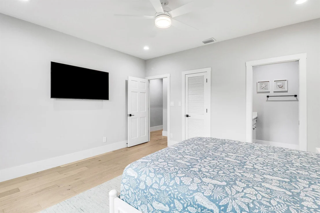 Photo of 109 SE Turtle Creek Drive