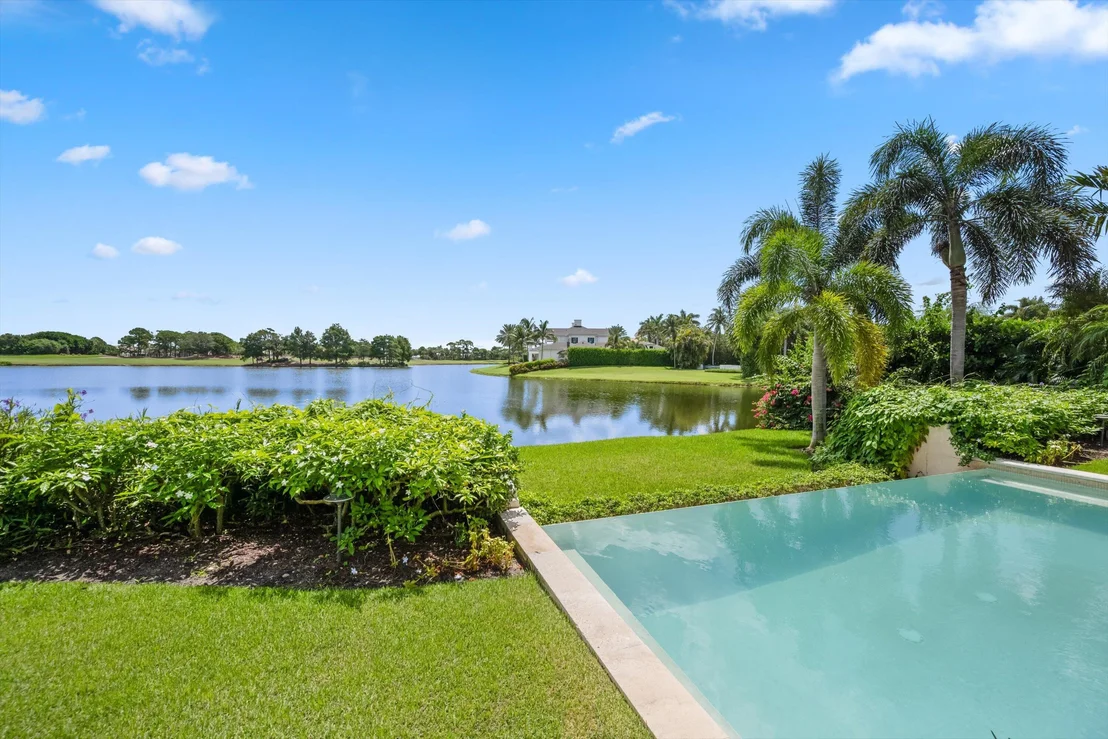 Photo of 252 Locha Drive