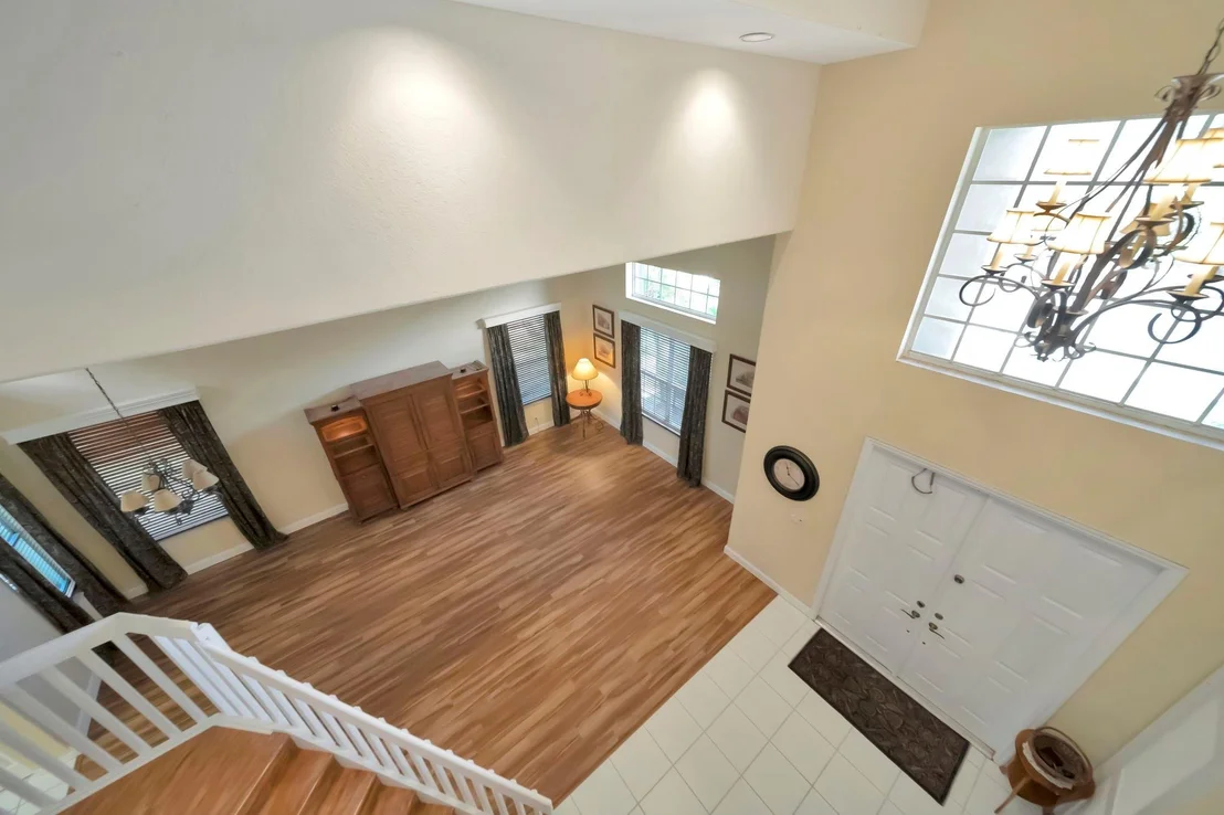Photo of 16412 Diamond Place