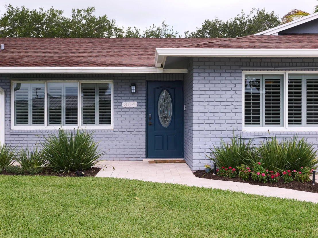 Photo of 304 Circle W