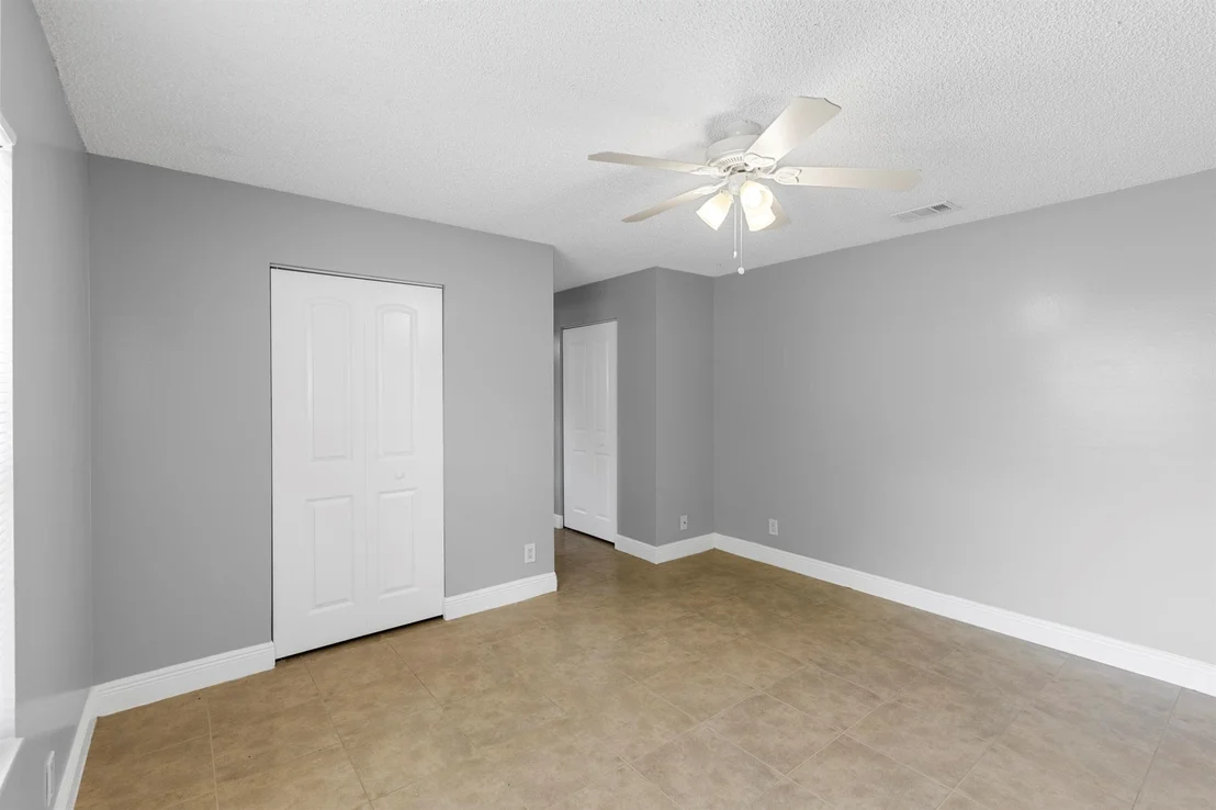 Photo of 5805 Ithaca Circle E