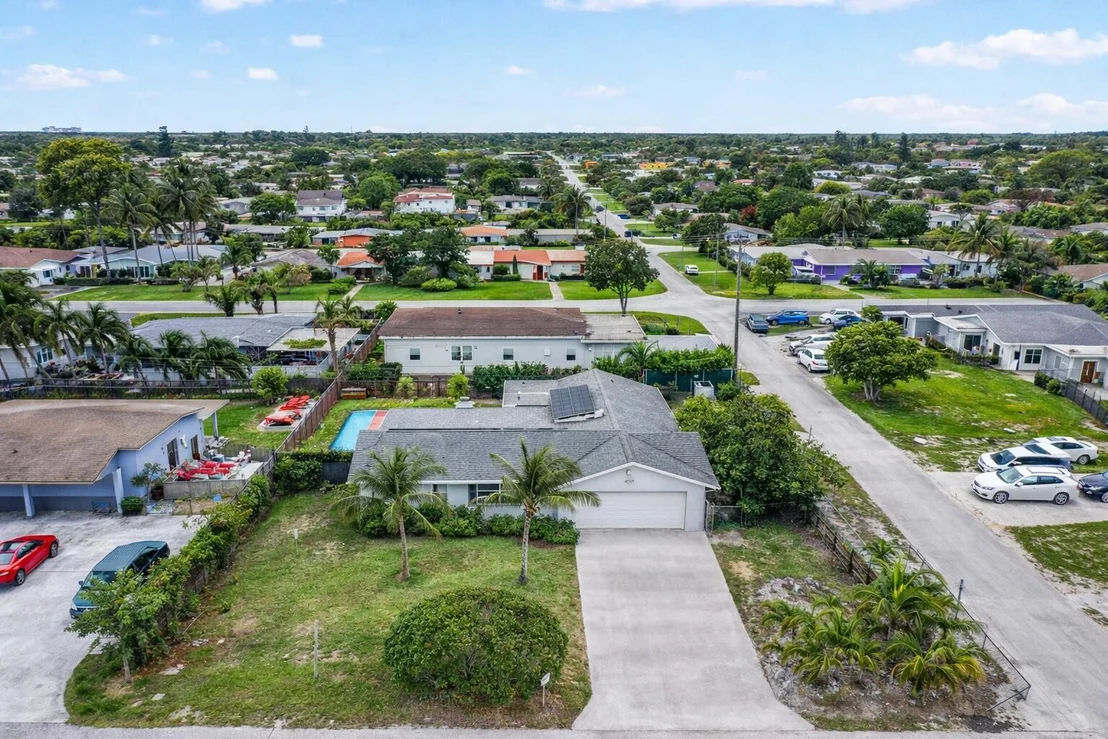 Photo of 3120 Seagrape Road