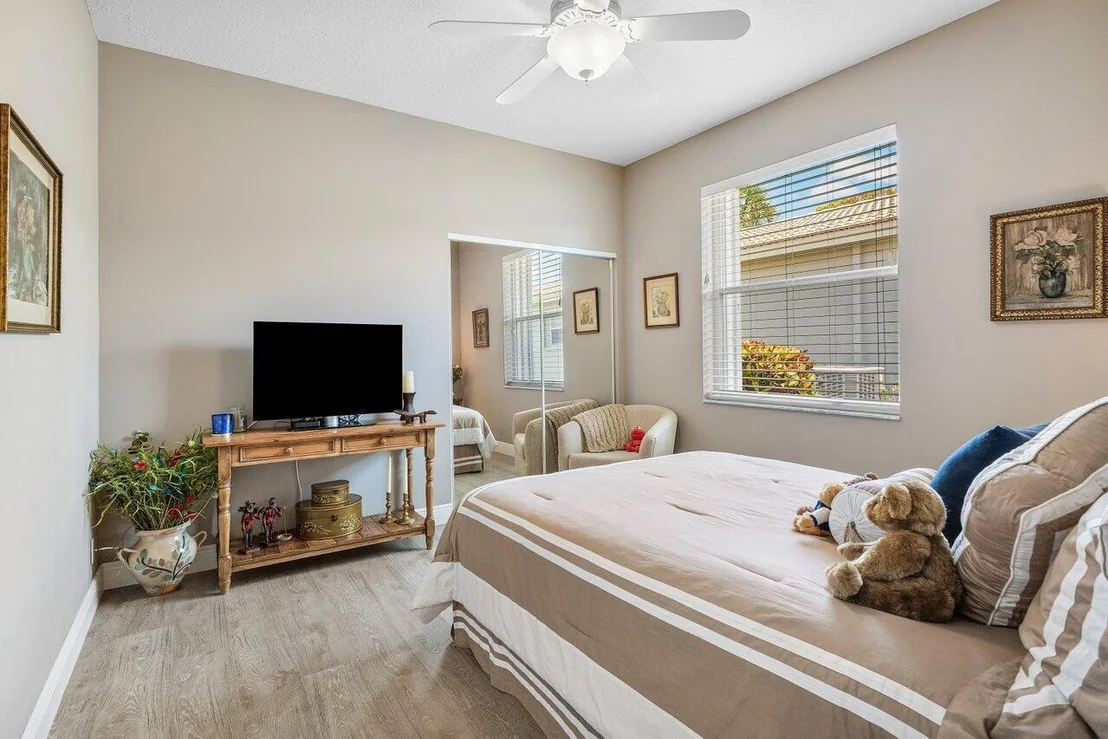 Photo of 10601 Royal Caribbean Circle