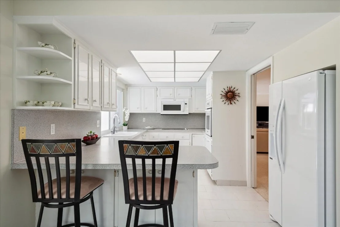 Photo of 625 Canistel Lane